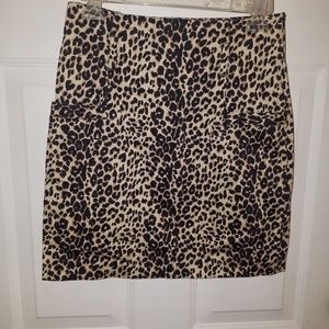 pencil skirt in women